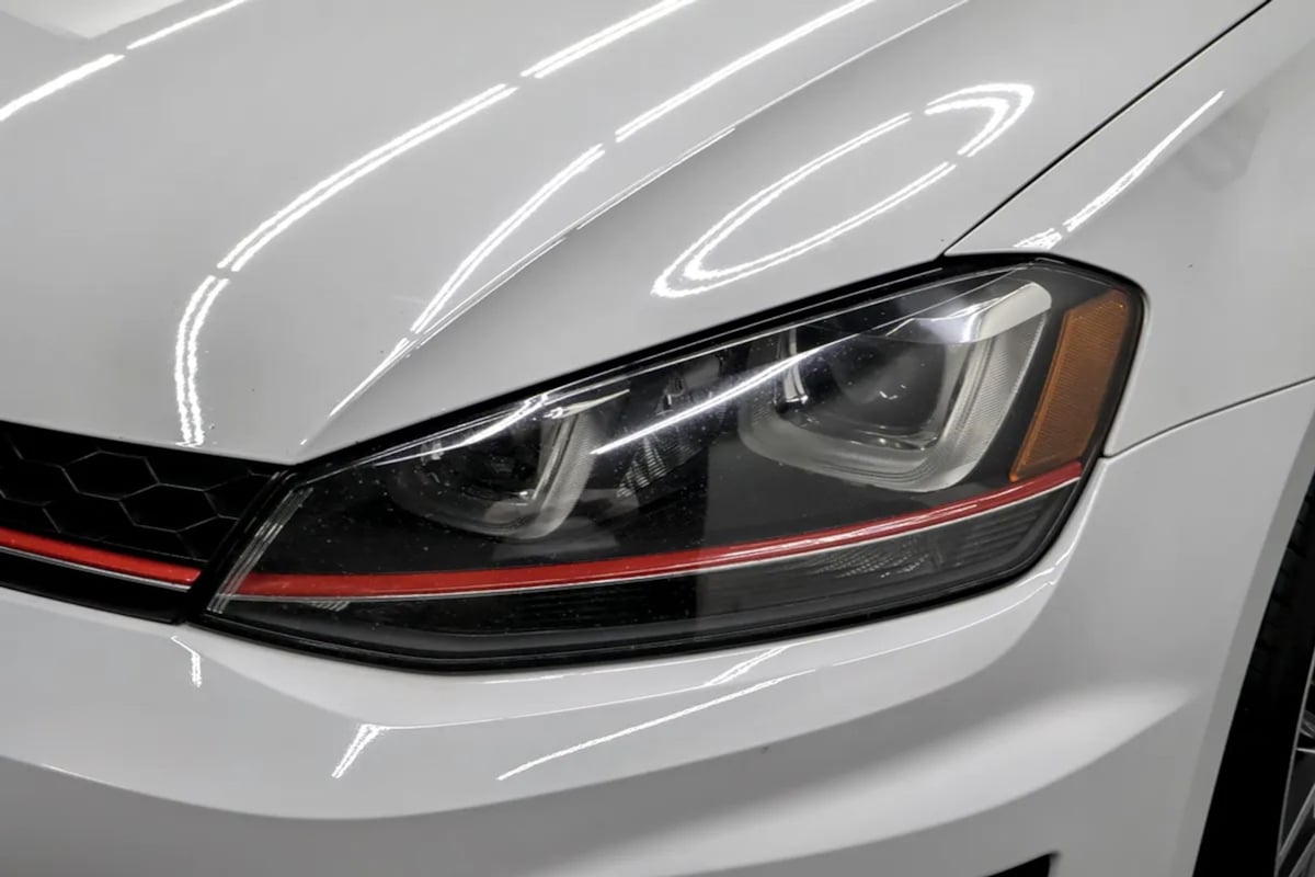 Volkswagen Golf GTI photo 34