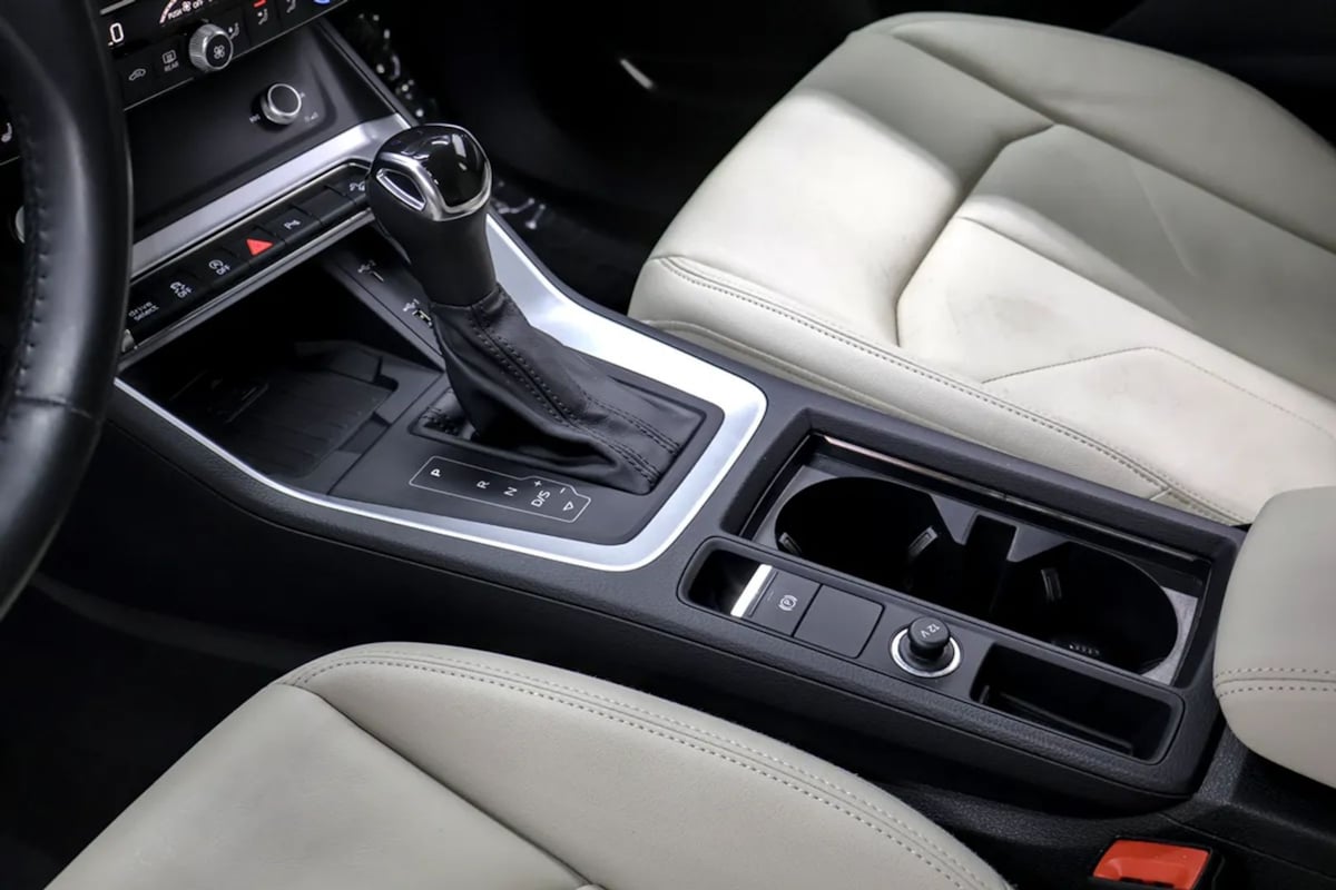 Audi Q3 photo 17