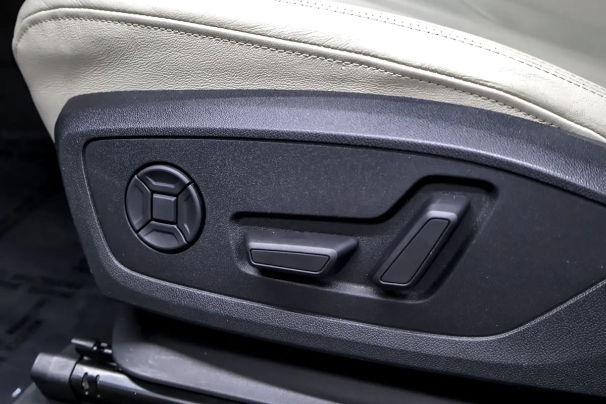 Audi Q3 photo 33