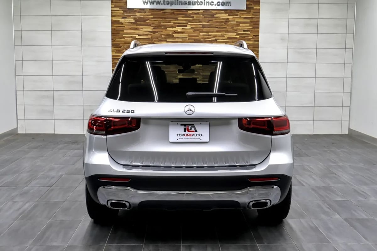 Mercedes-Benz GLB 250 photo 8