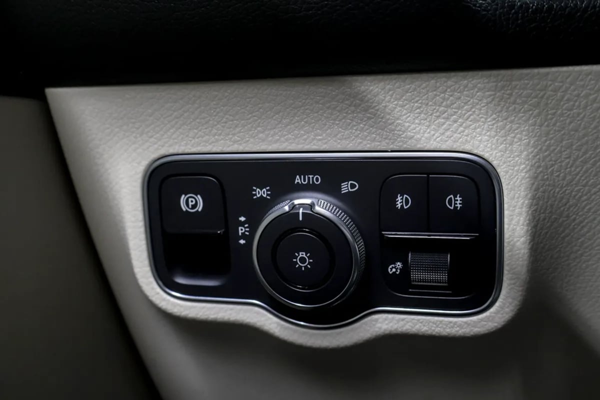 Mercedes-Benz GLB 250 photo 24