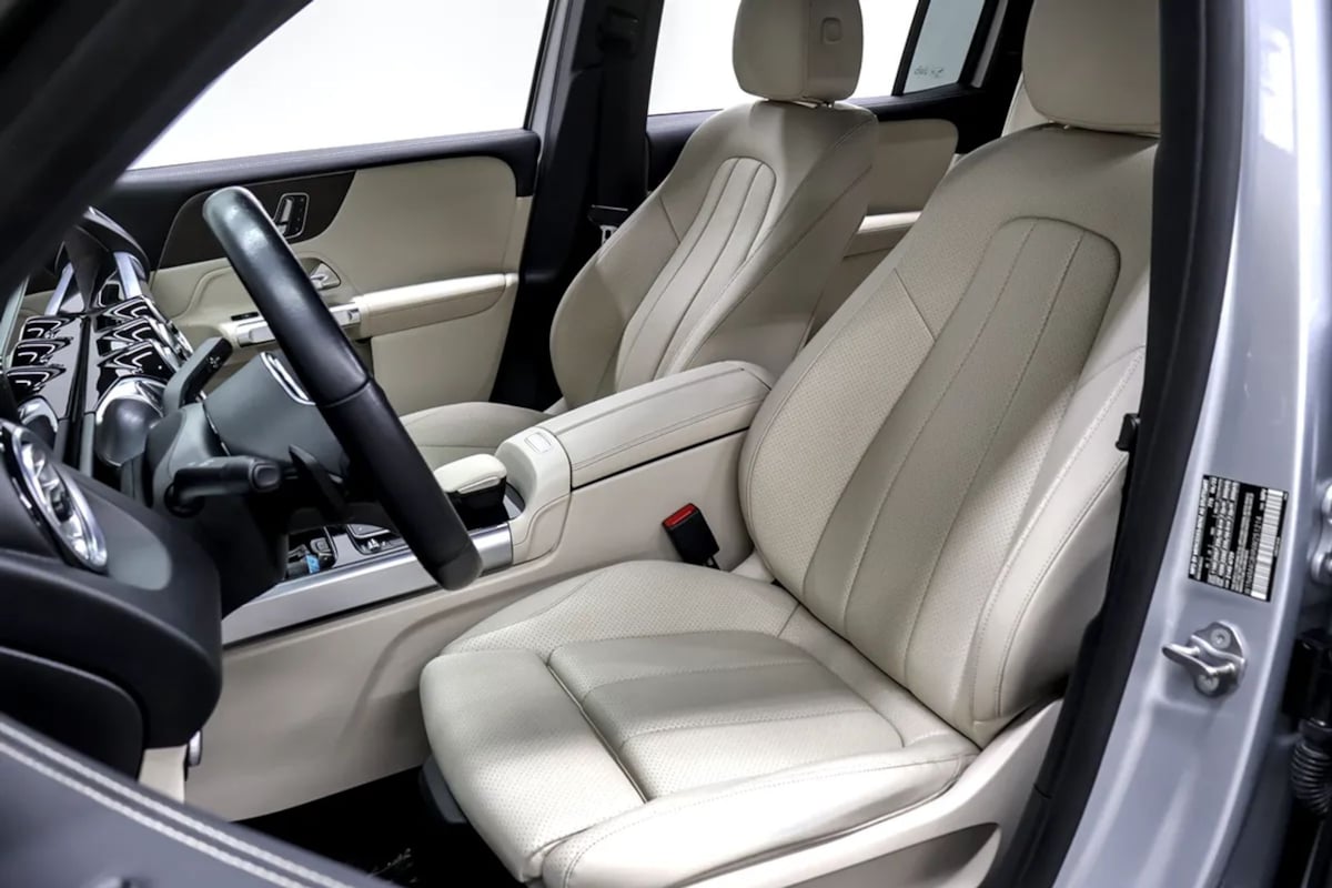 Mercedes-Benz GLB 250 photo 26