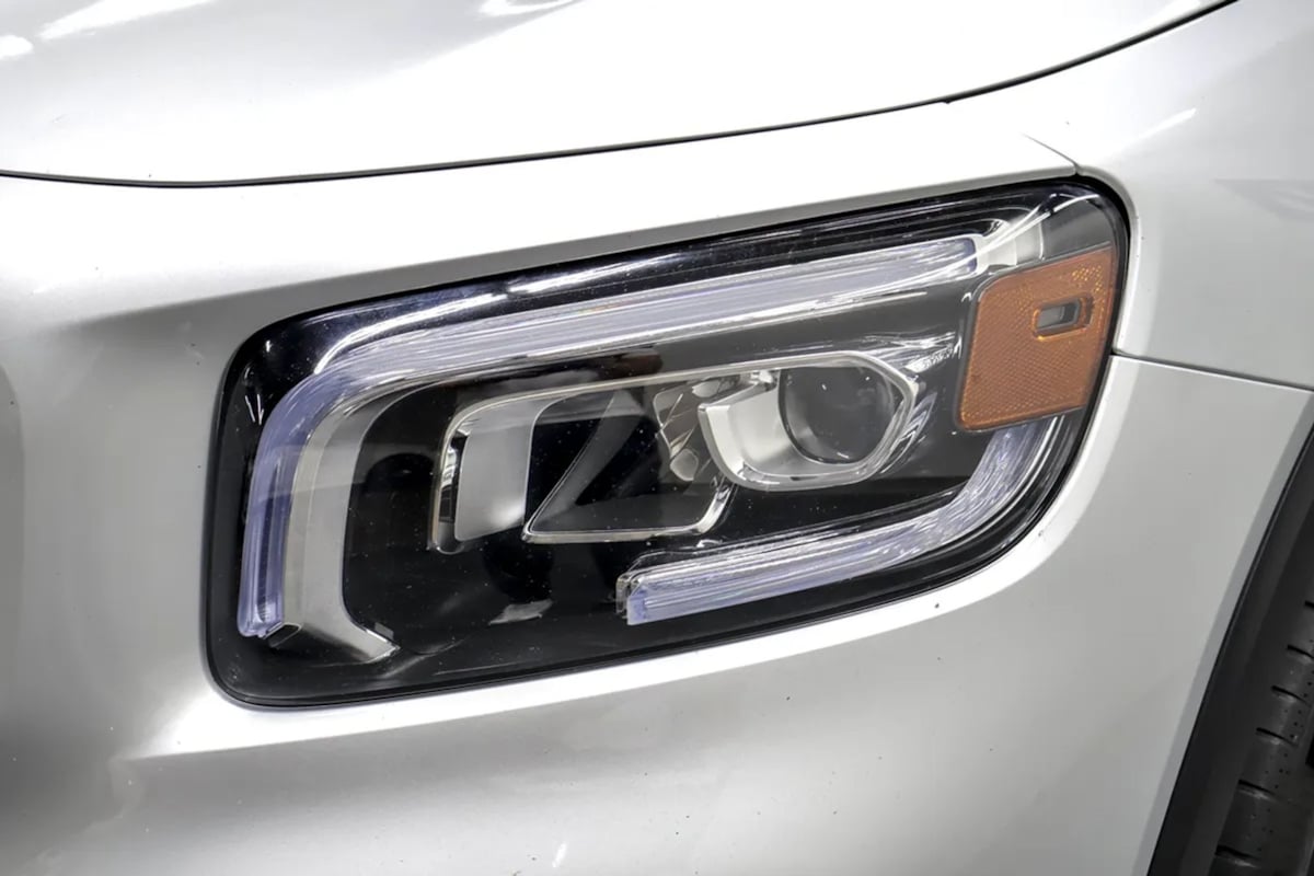 Mercedes-Benz GLB 250 photo 41