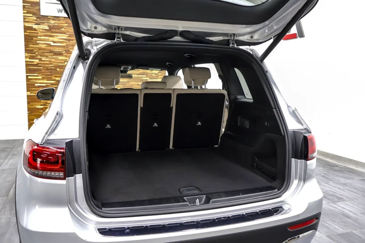 Mercedes-Benz GLB 250 photo 43