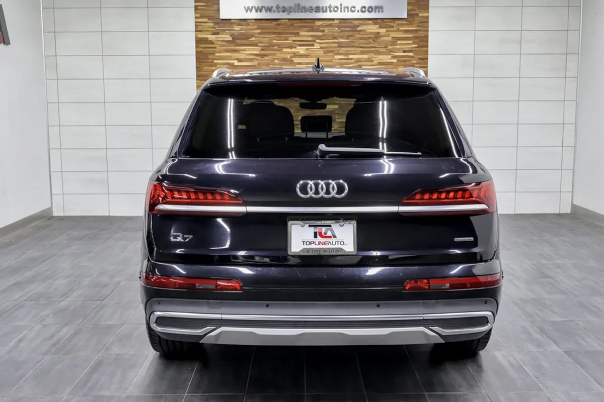 Audi Q7 photo 8