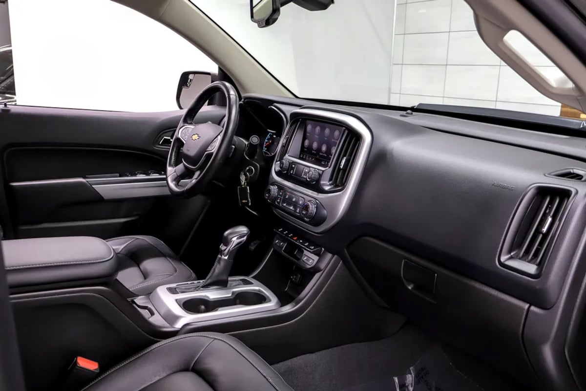 Chevrolet Colorado photo 12