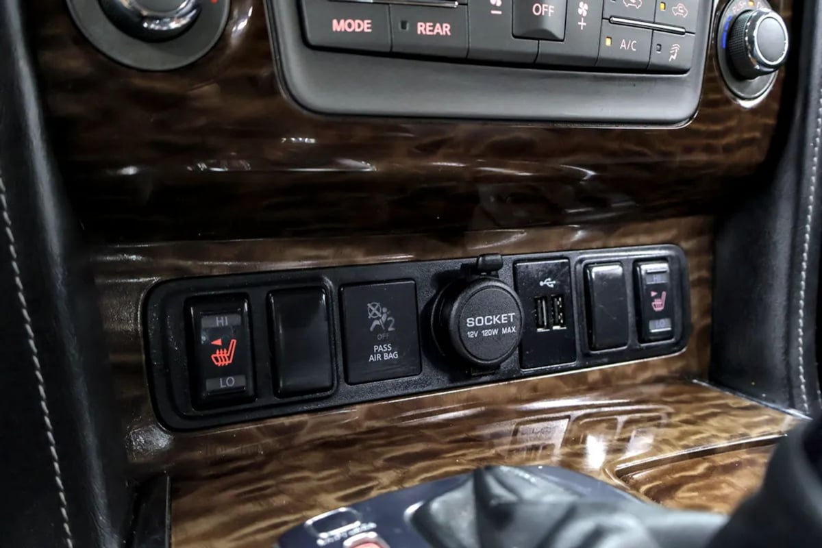 Nissan Armada photo 17