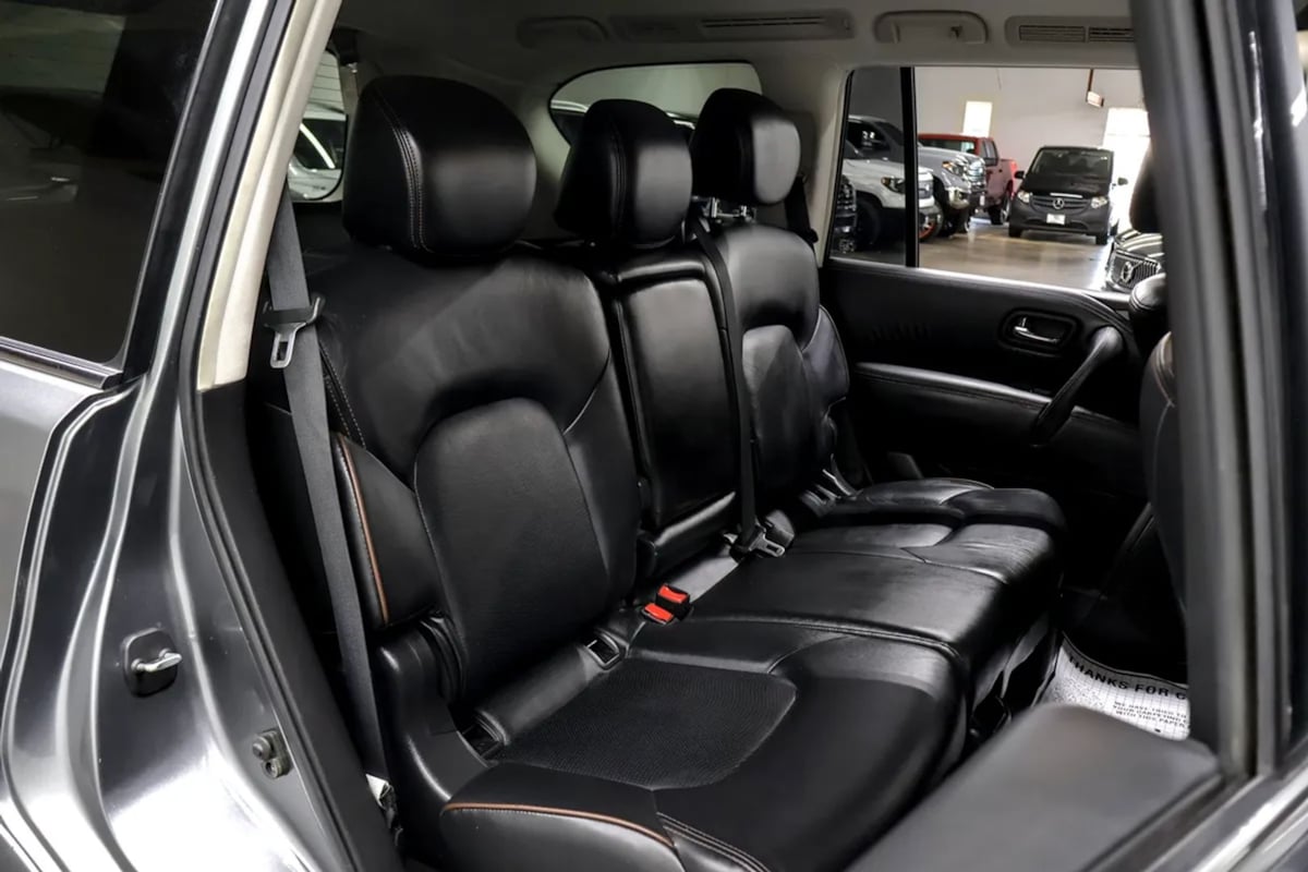 Nissan Armada photo 28