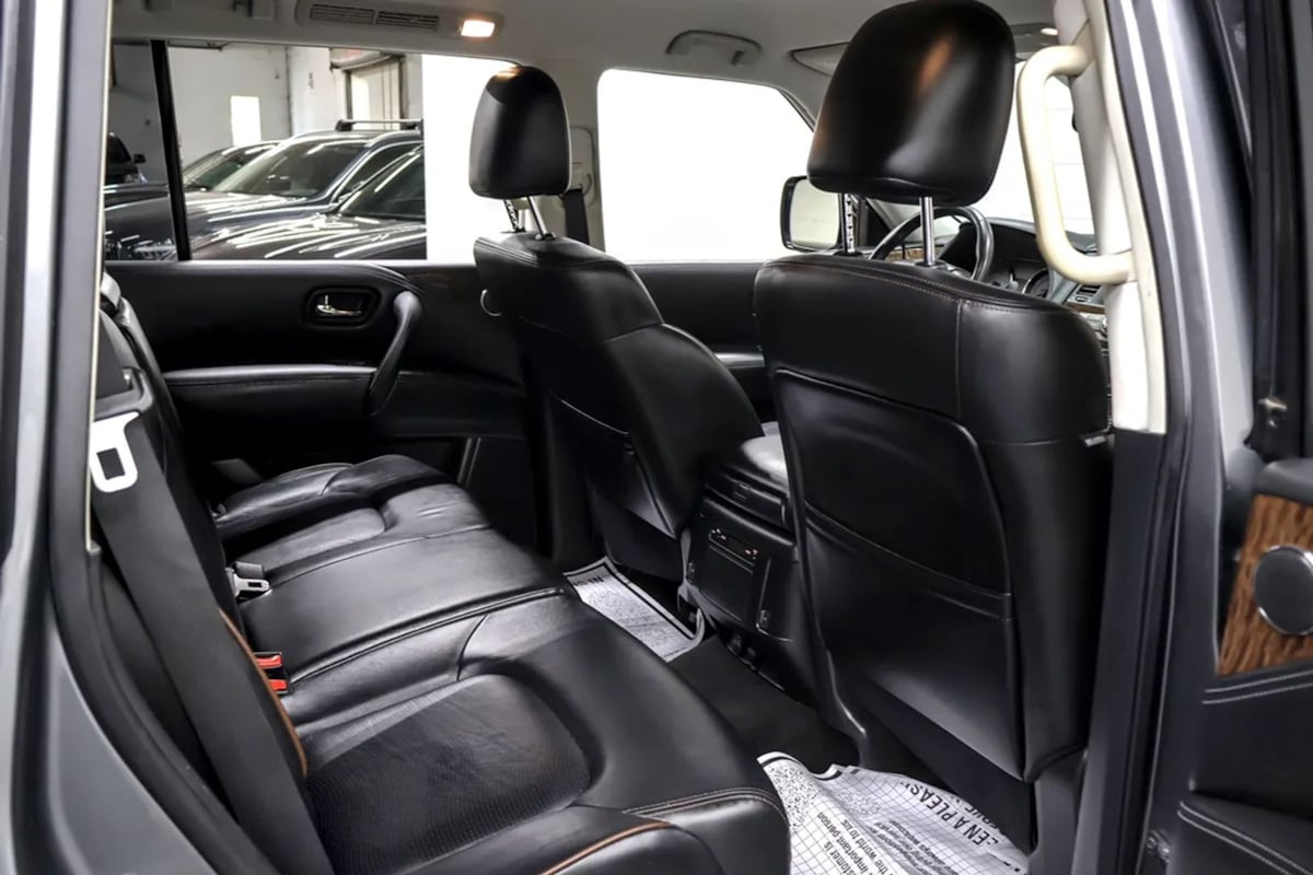 Nissan Armada photo 29