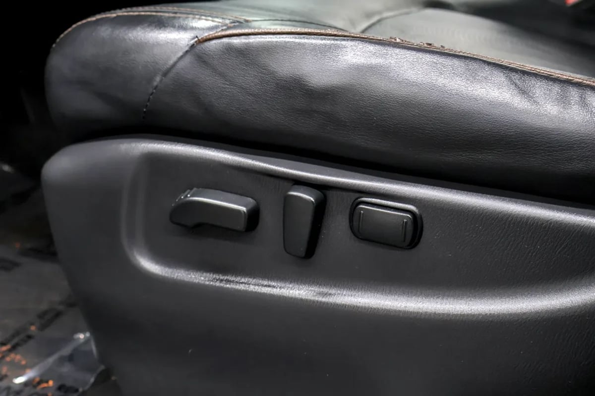 Nissan Armada photo 33