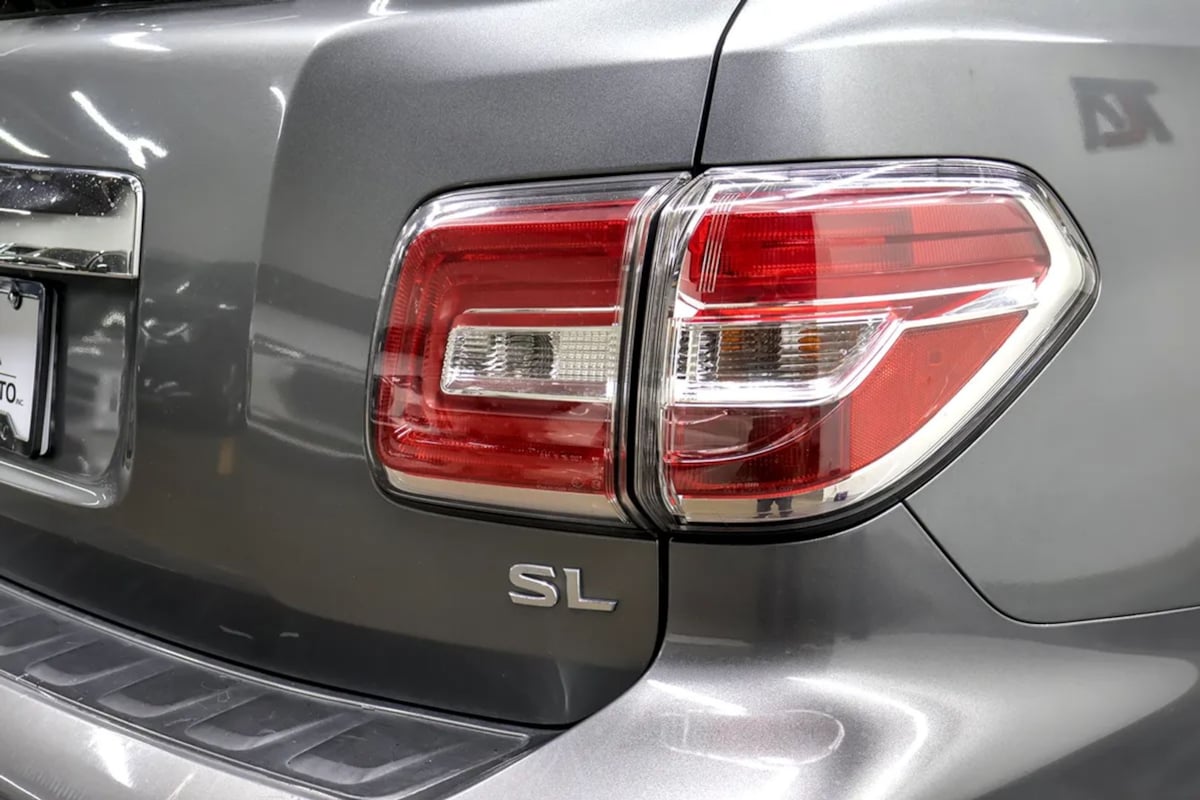 Nissan Armada photo 40