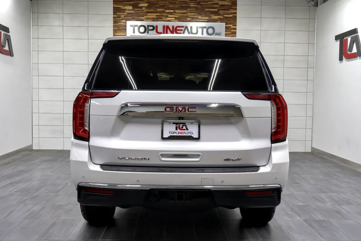 GMC Yukon photo 8