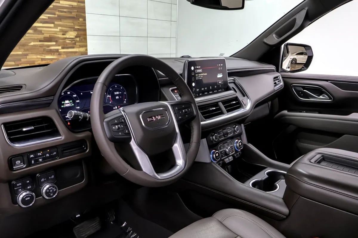 GMC Yukon photo 10