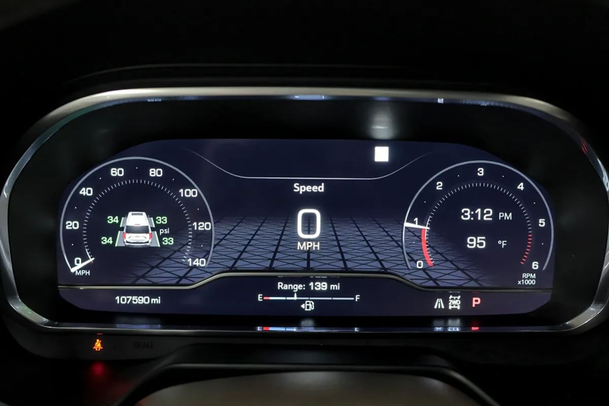 GMC Yukon photo 17