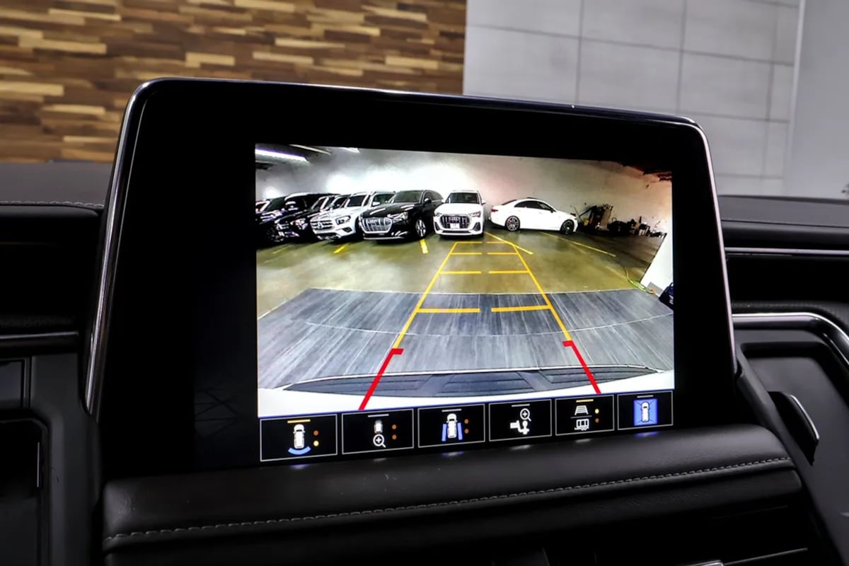 GMC Yukon photo 23