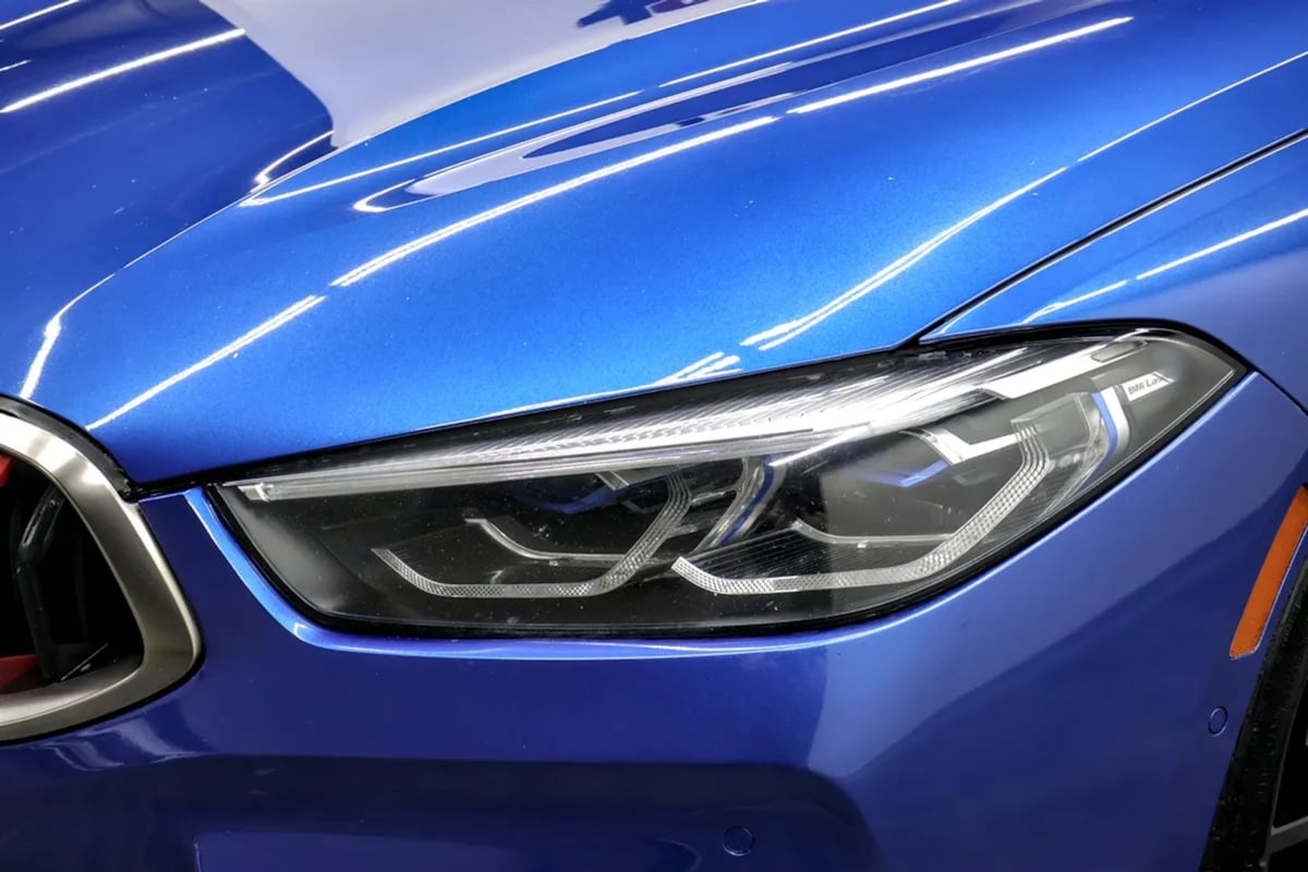 BMW 8 Series photo 34