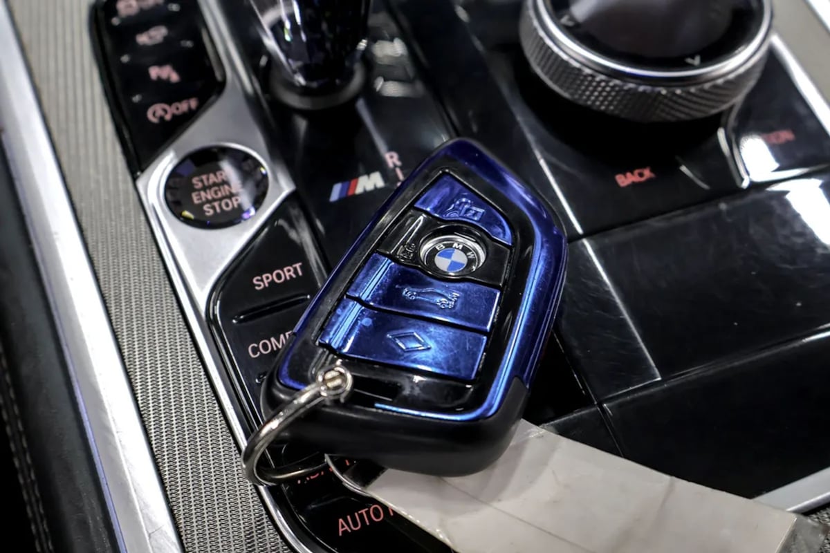 BMW 8 Series photo 42