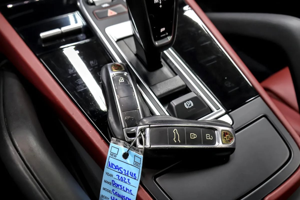 Porsche Cayenne photo 49