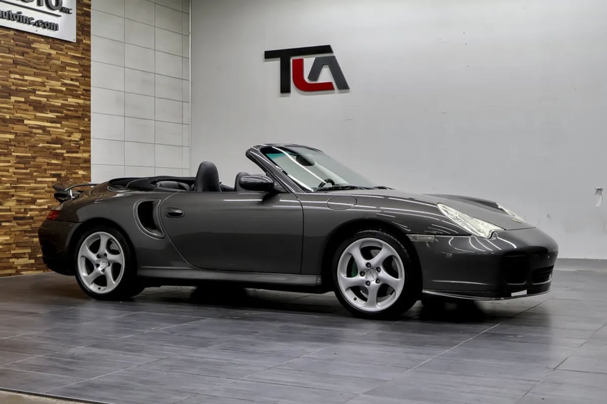 Porsche 911 photo 5