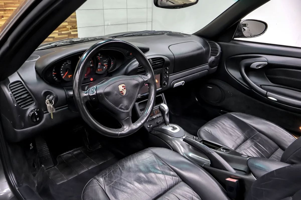 Porsche 911 photo 10