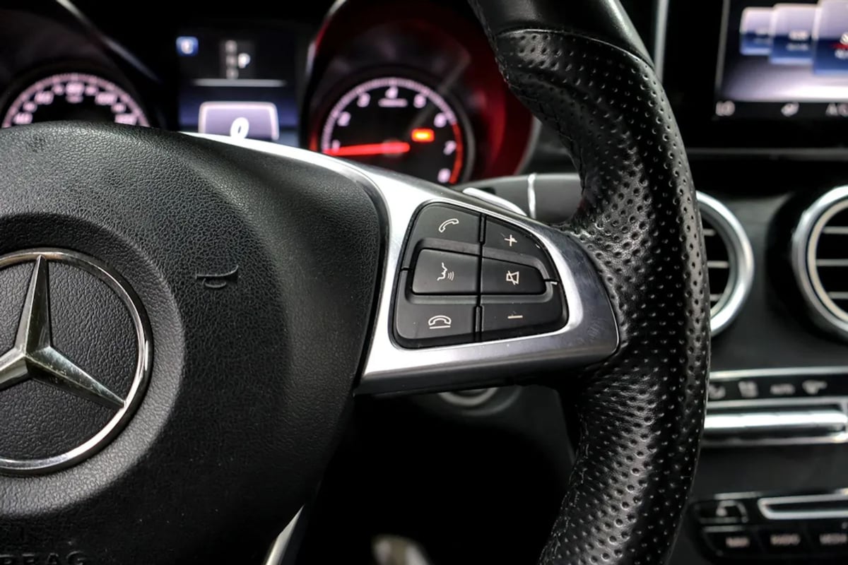 Mercedes-Benz GLC photo 15