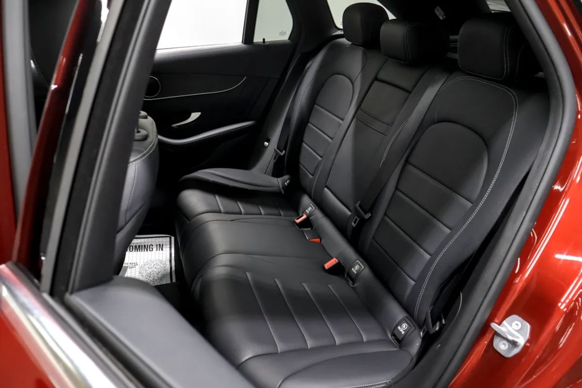 Mercedes-Benz GLC photo 31