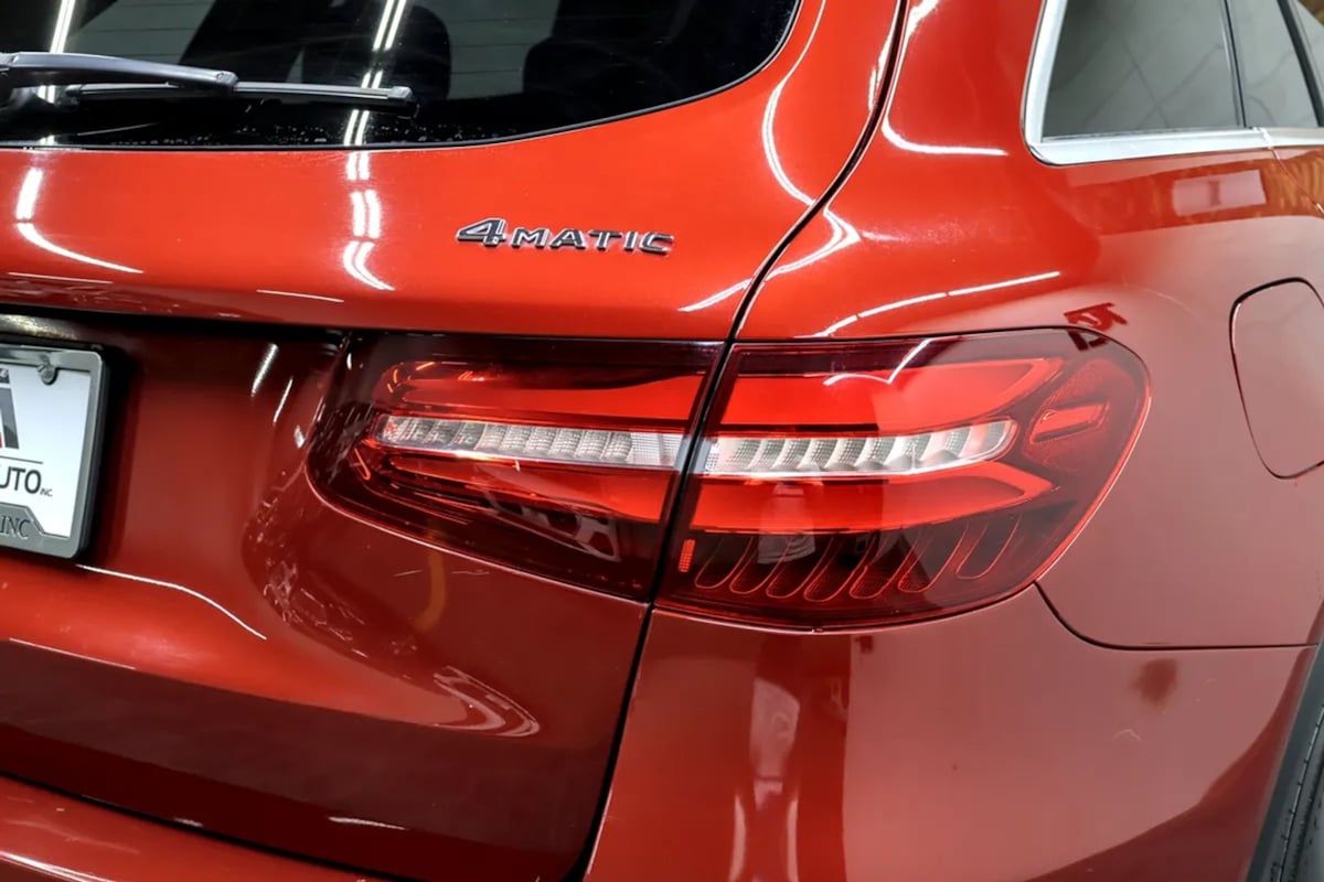 Mercedes-Benz GLC photo 40