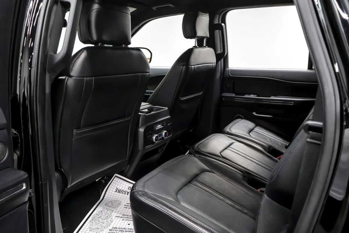 Ford Expedition MAX photo 33