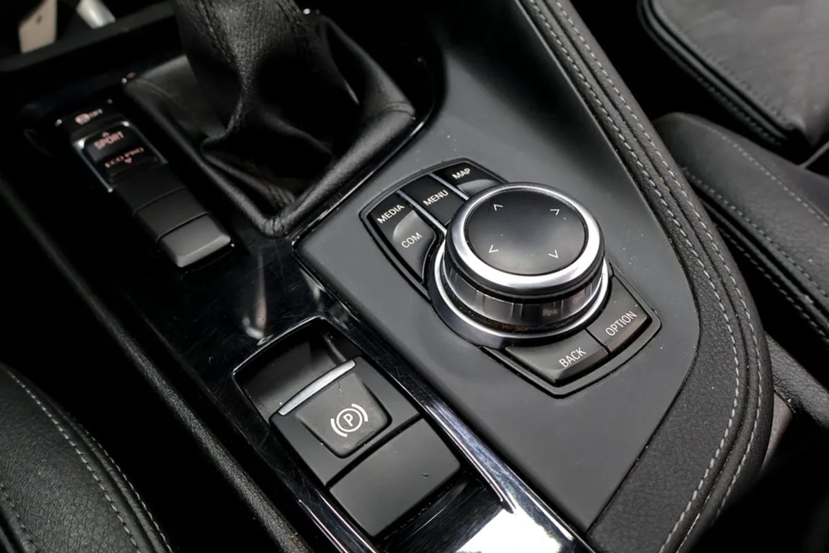 BMW X2 photo 18