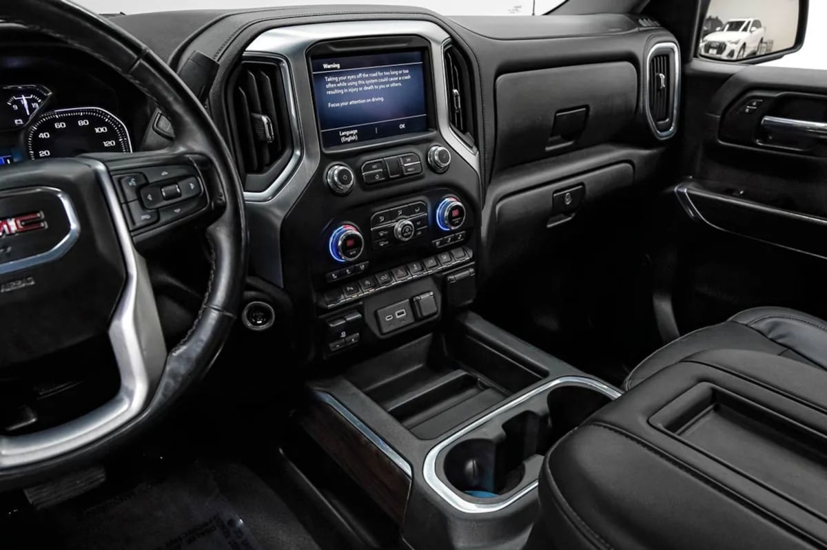 GMC Sierra photo 20