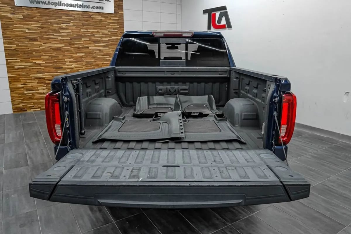 GMC Sierra photo 49