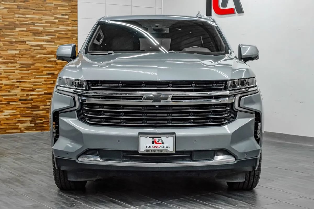 Chevrolet Tahoe photo 3