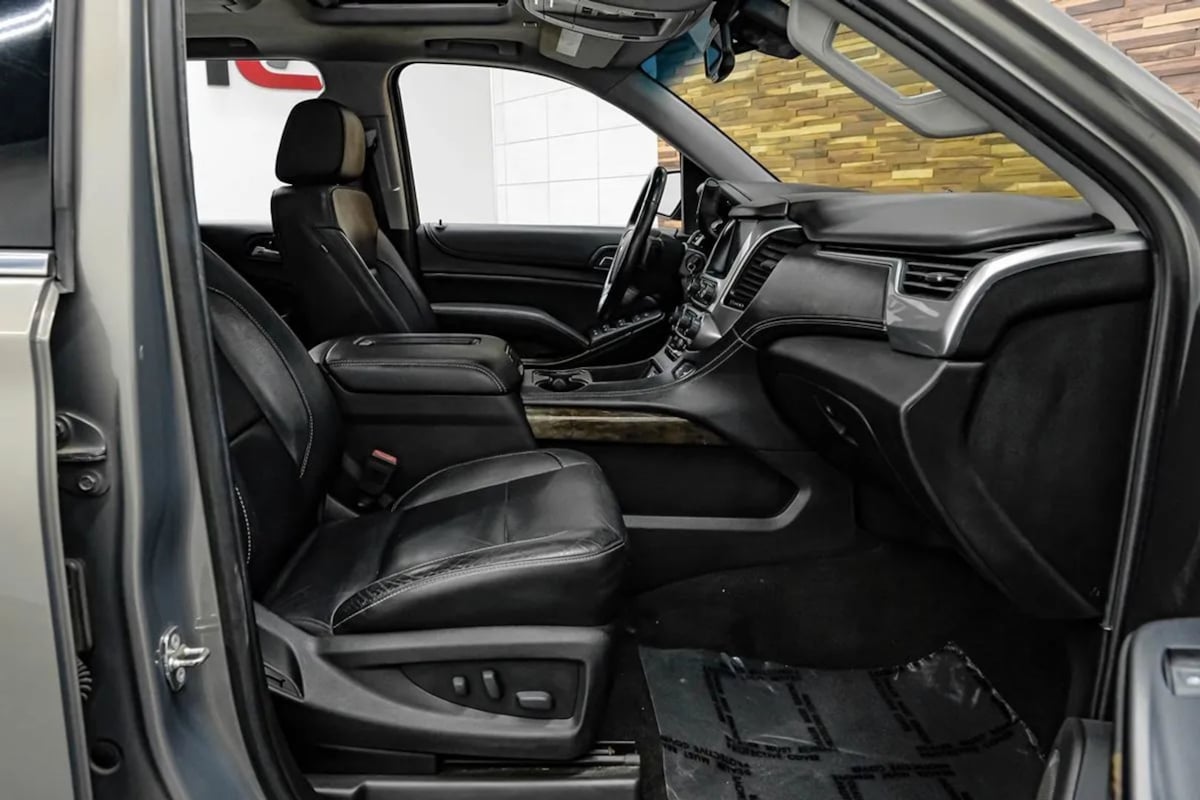 Chevrolet Tahoe photo 28