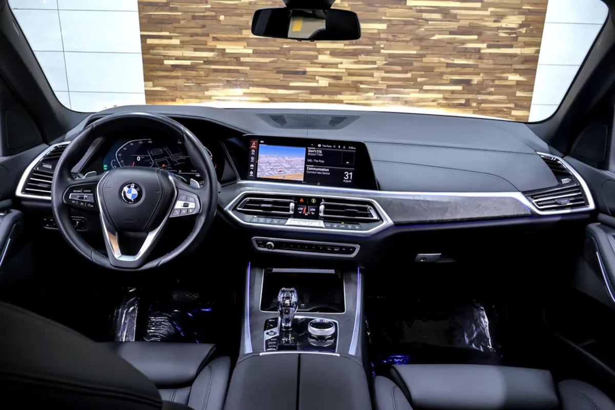 BMW X5 photo 11