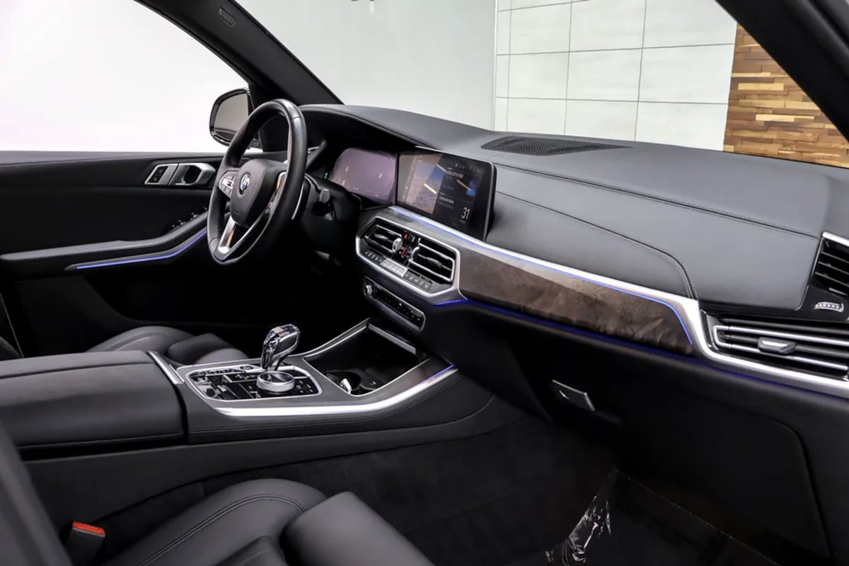 BMW X5 photo 12