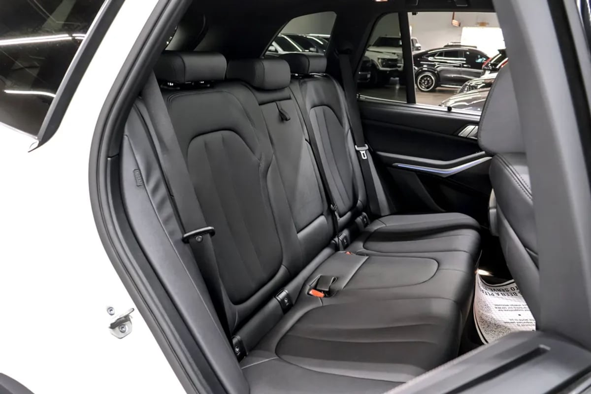 BMW X5 photo 32
