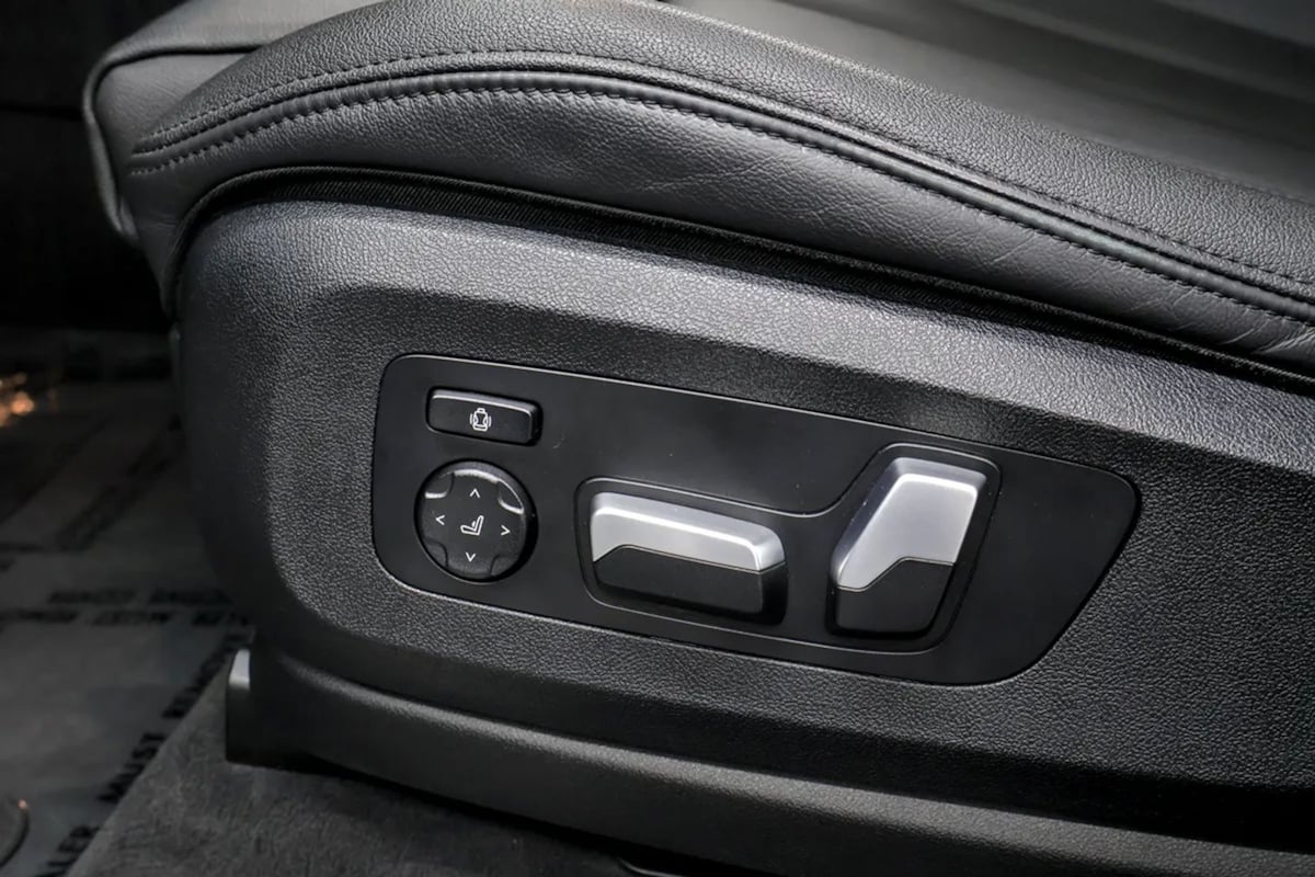 BMW X5 photo 36