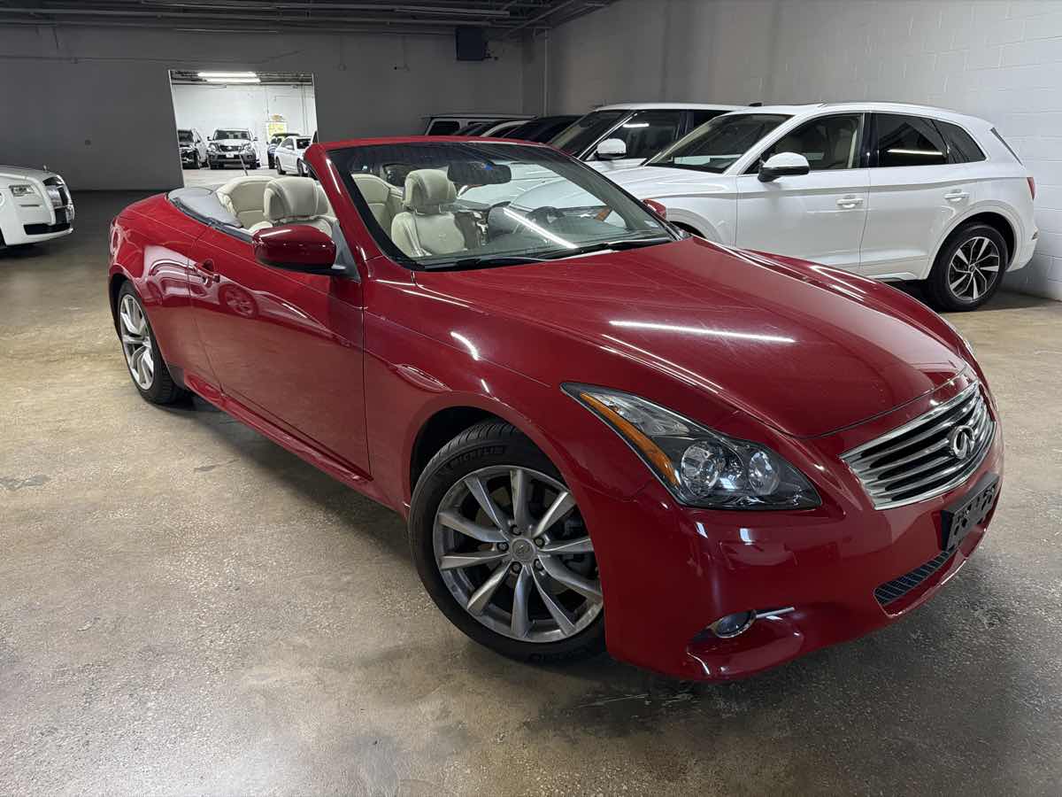 2013 INFINITI G37 Convertible Base