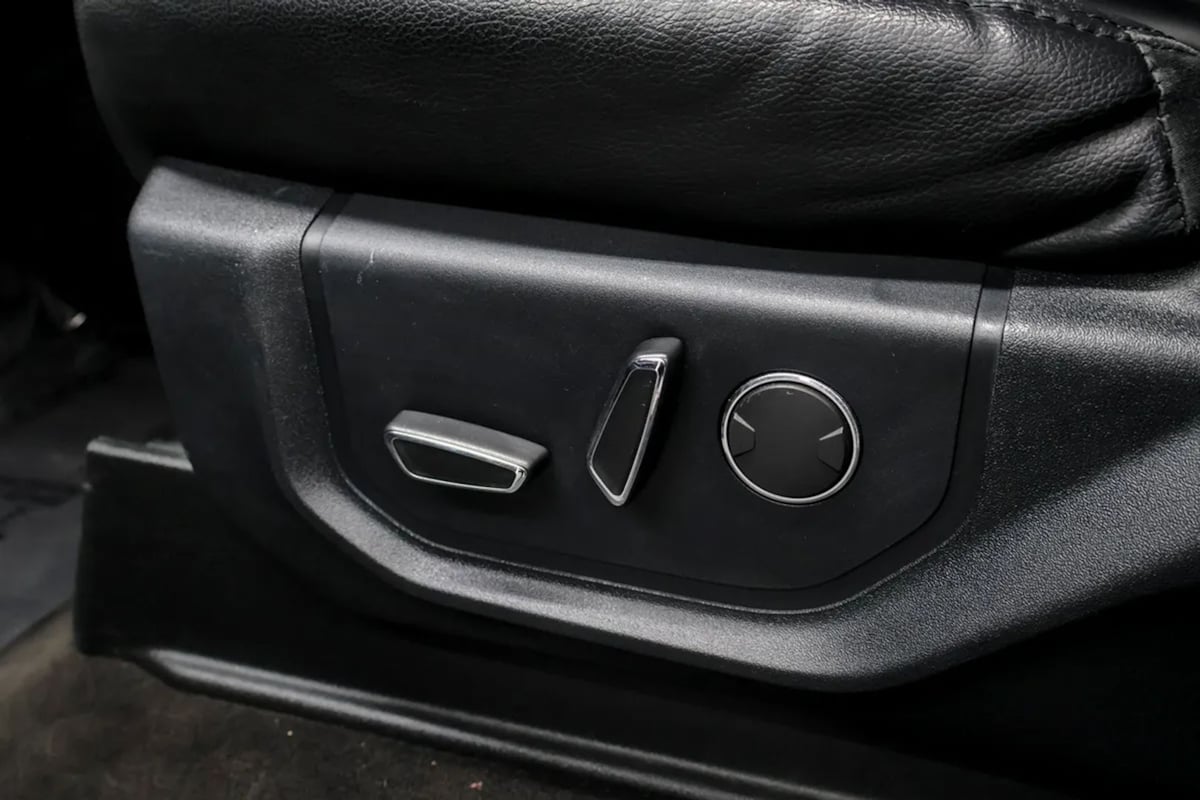 Ford Expedition MAX photo 34