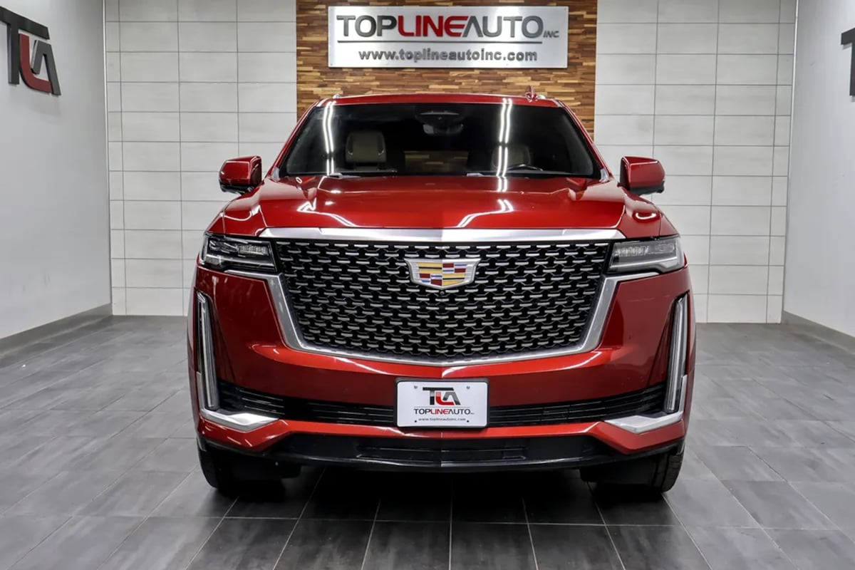 Cadillac Escalade ESV photo 3