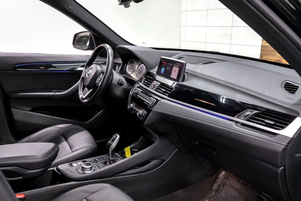 BMW X1 photo 12