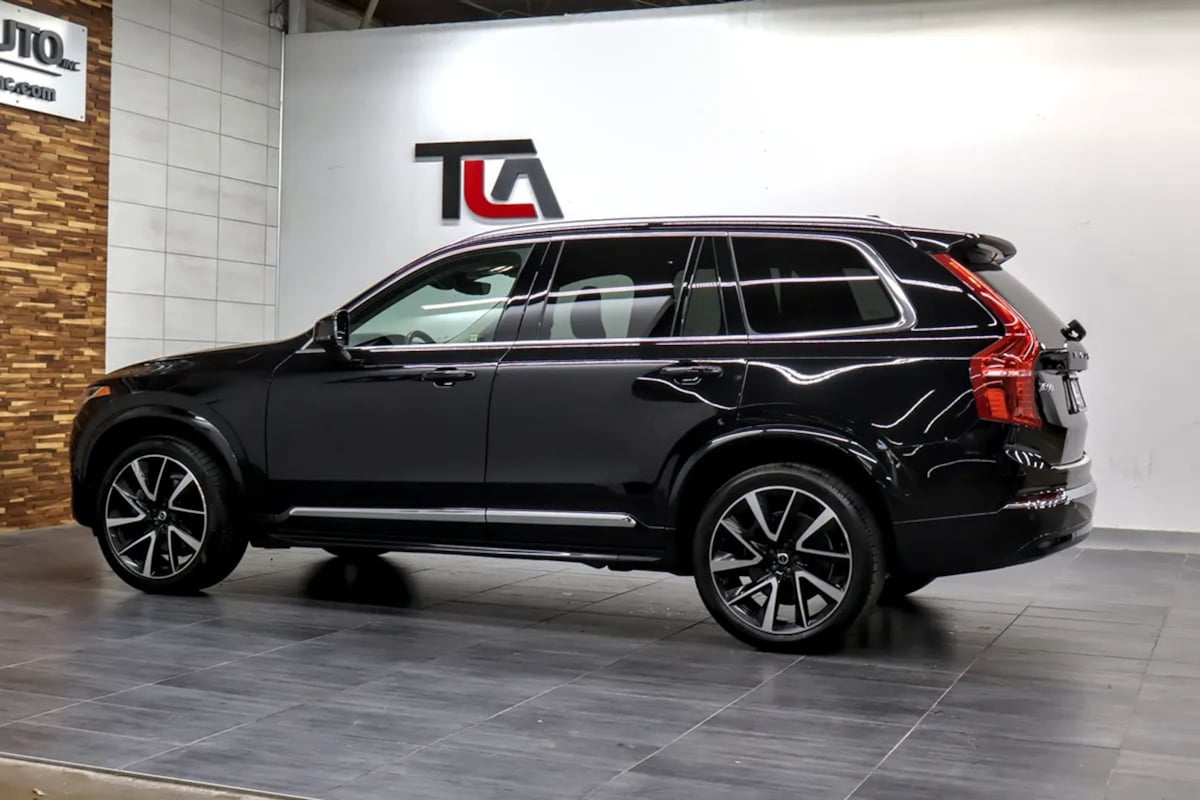 Volvo XC90 photo 6