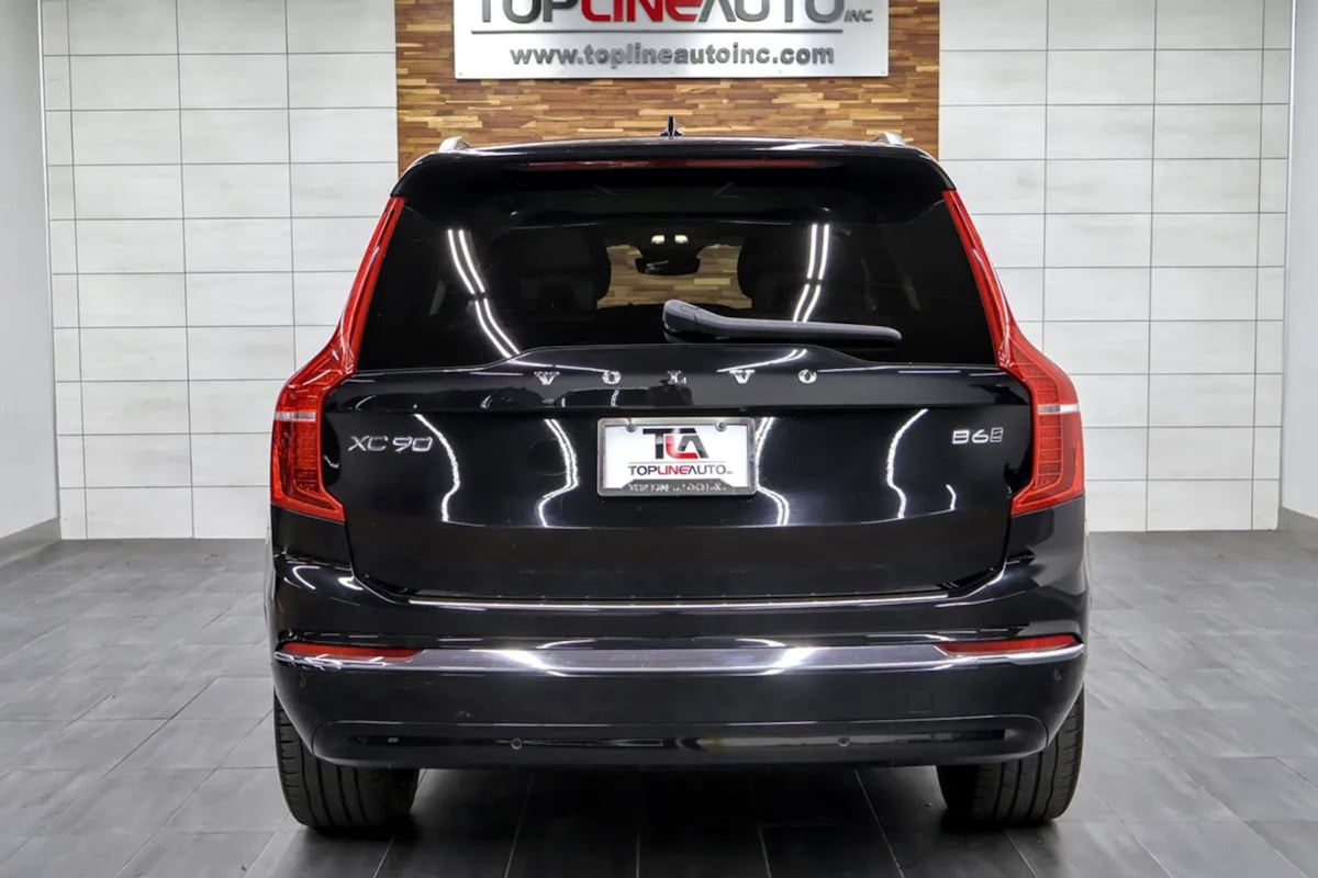 Volvo XC90 photo 8