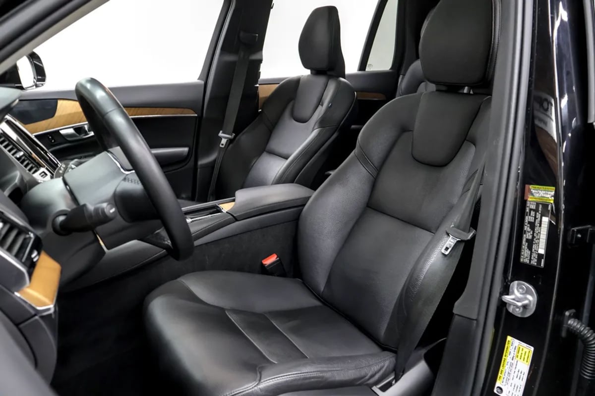 Volvo XC90 photo 28