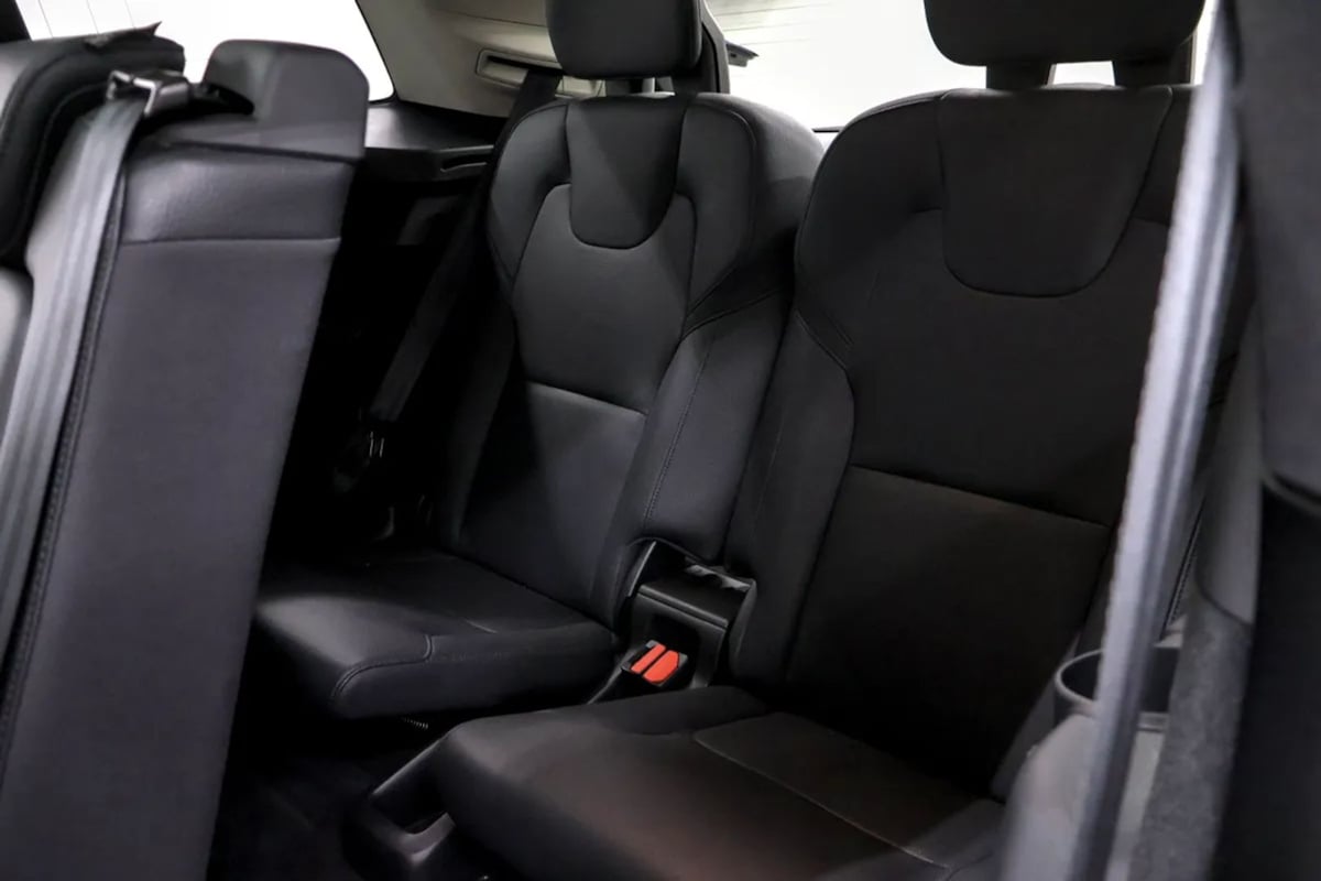Volvo XC90 photo 34