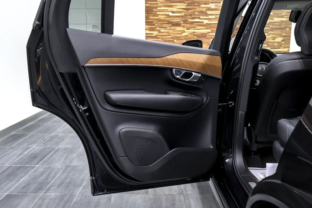 Volvo XC90 photo 38