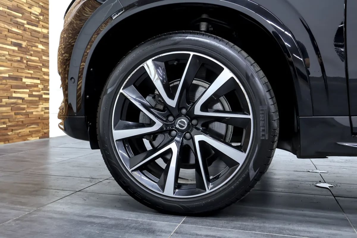 Volvo XC90 photo 43