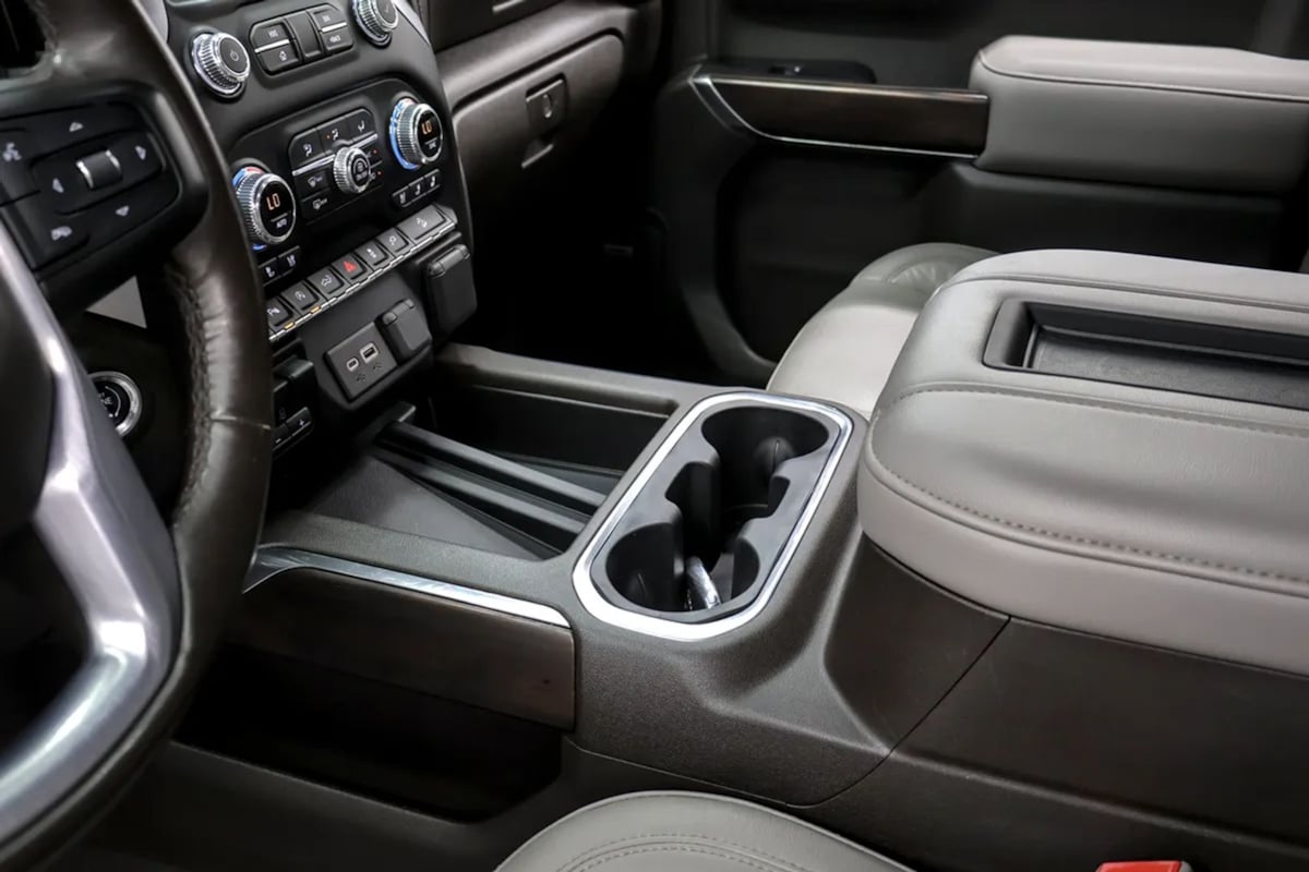GMC Sierra photo 17