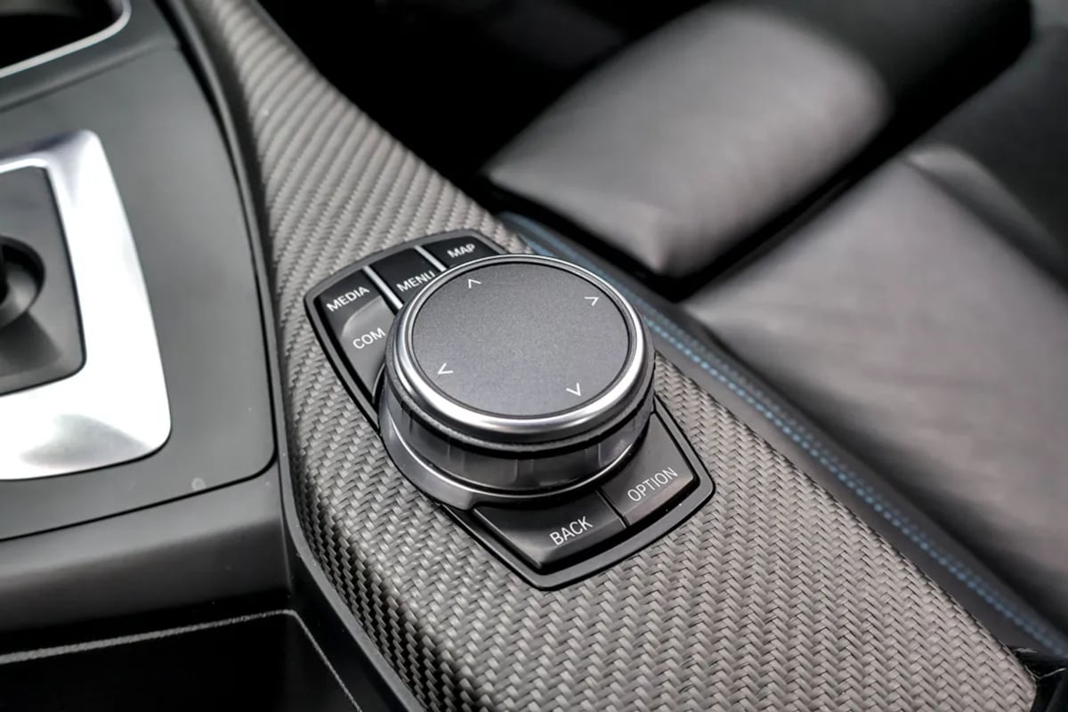 BMW M2 photo 18