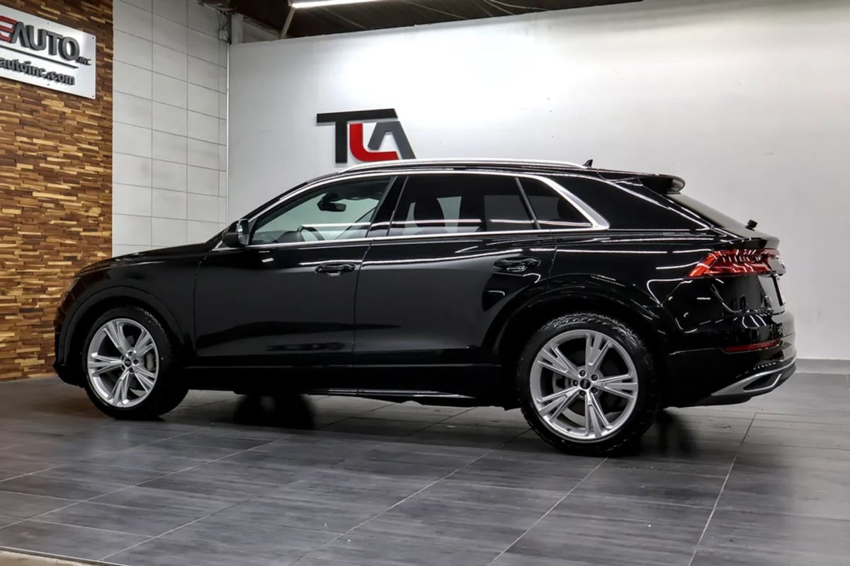 Audi Q8 photo 6